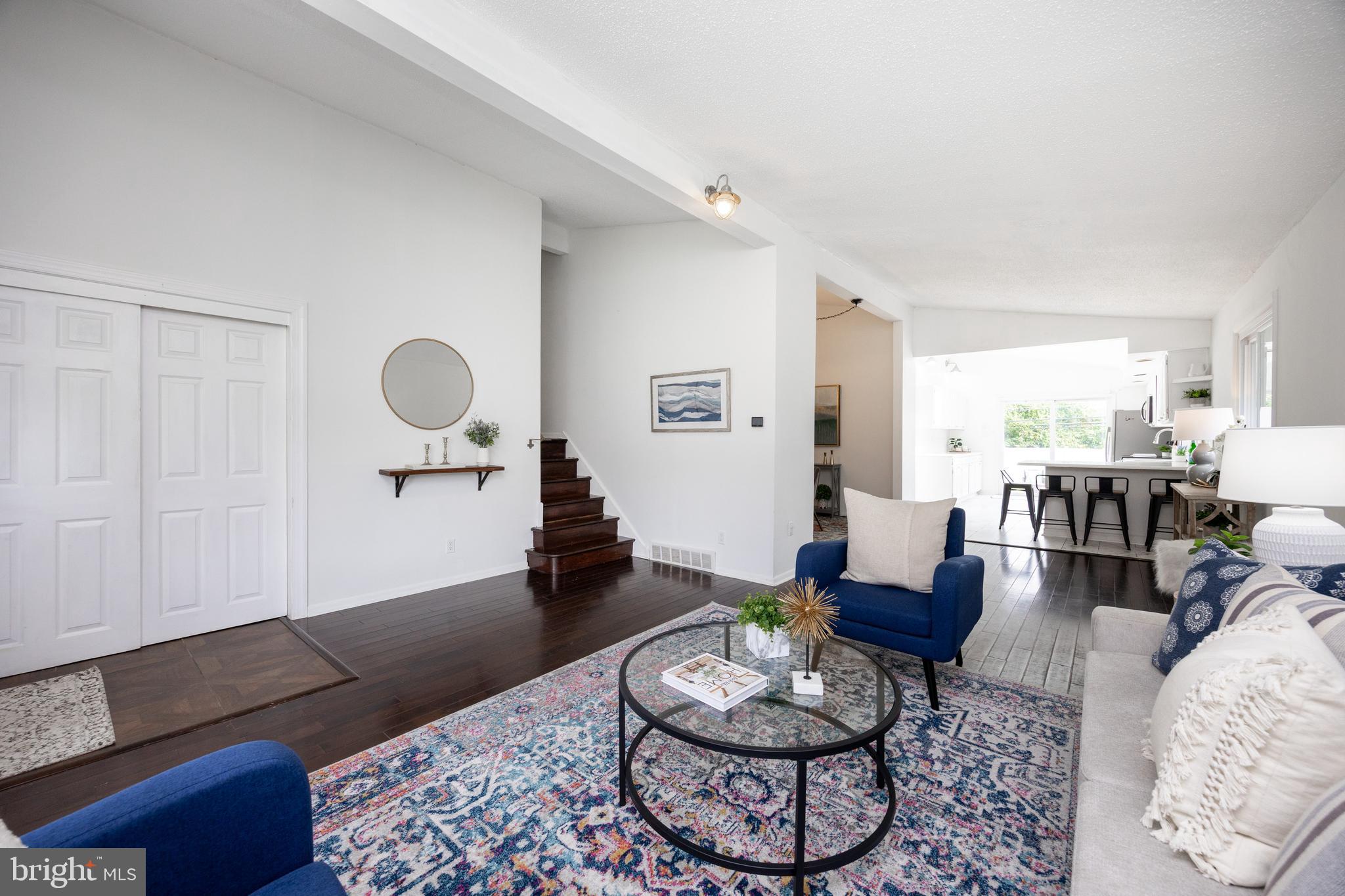 LAWRENCE PARK - Residential