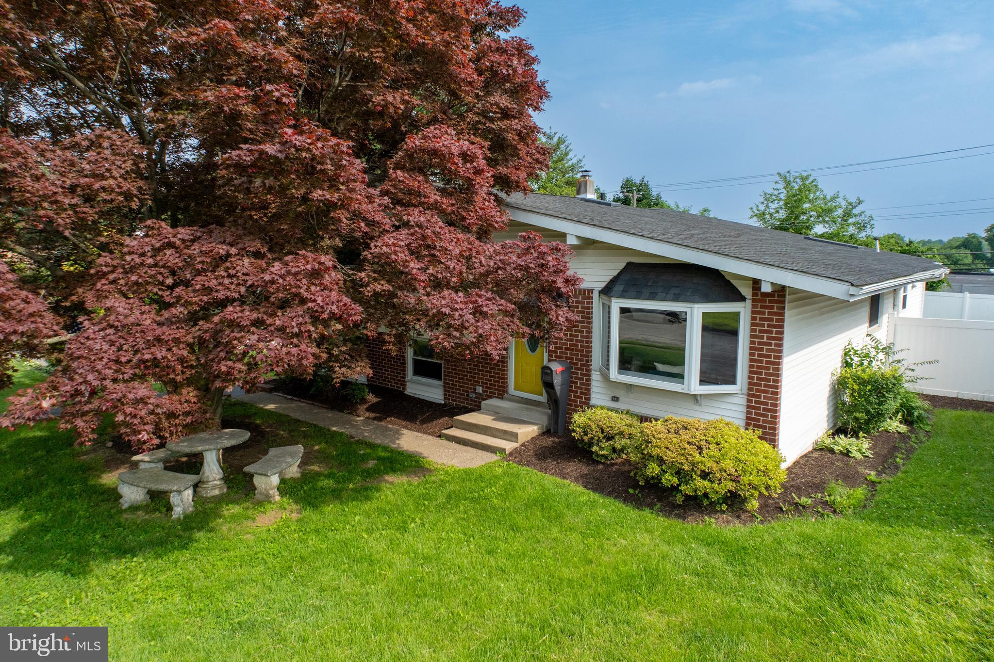 LAWRENCE PARK - Residential