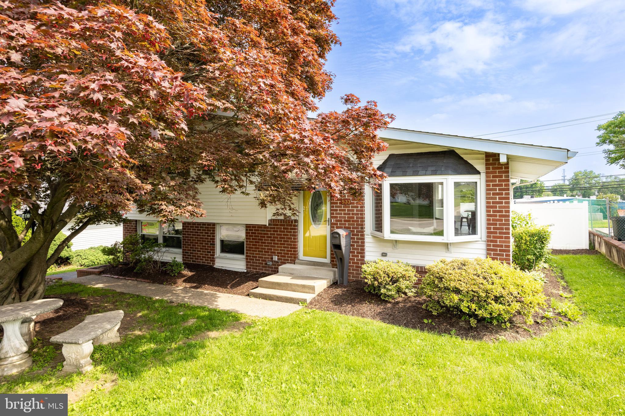 LAWRENCE PARK - Residential