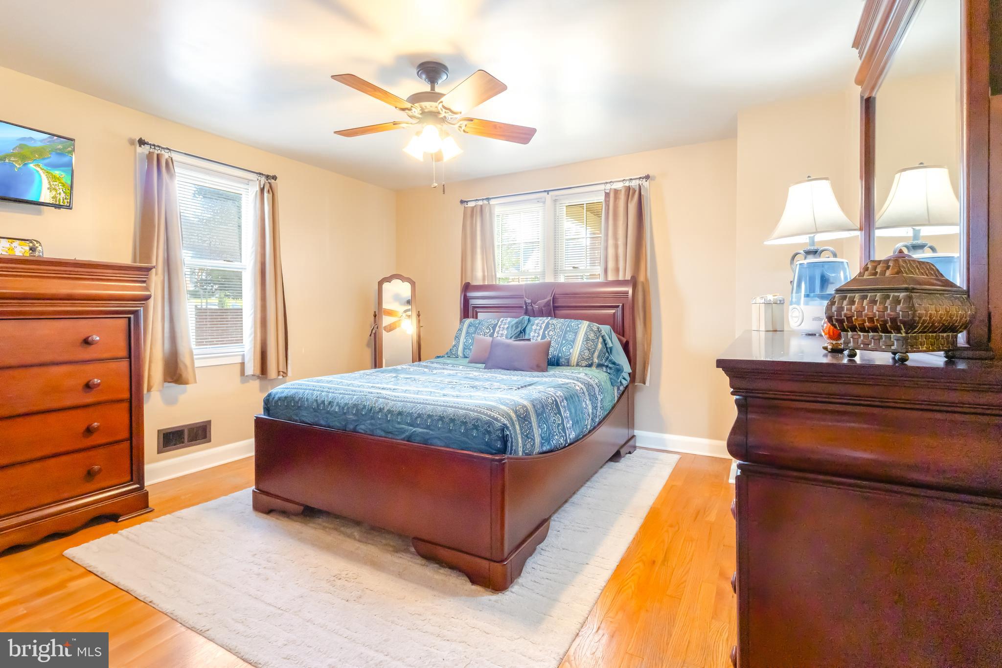 KENWOOD - Residential