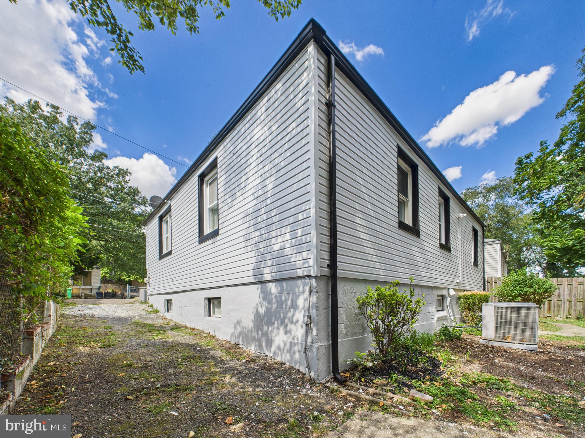 CHAPEL OAKS - Residential