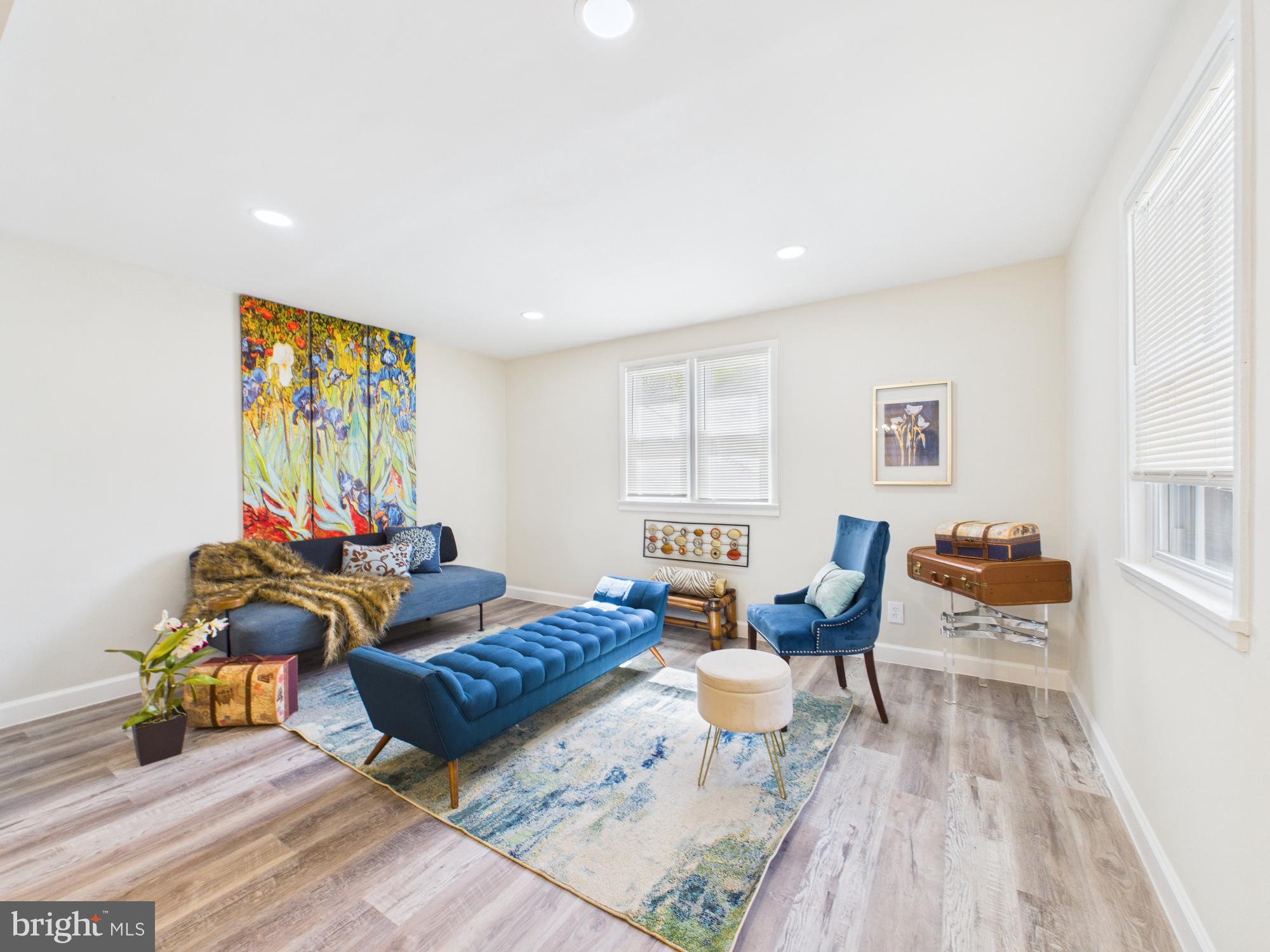 CHAPEL OAKS - Residential