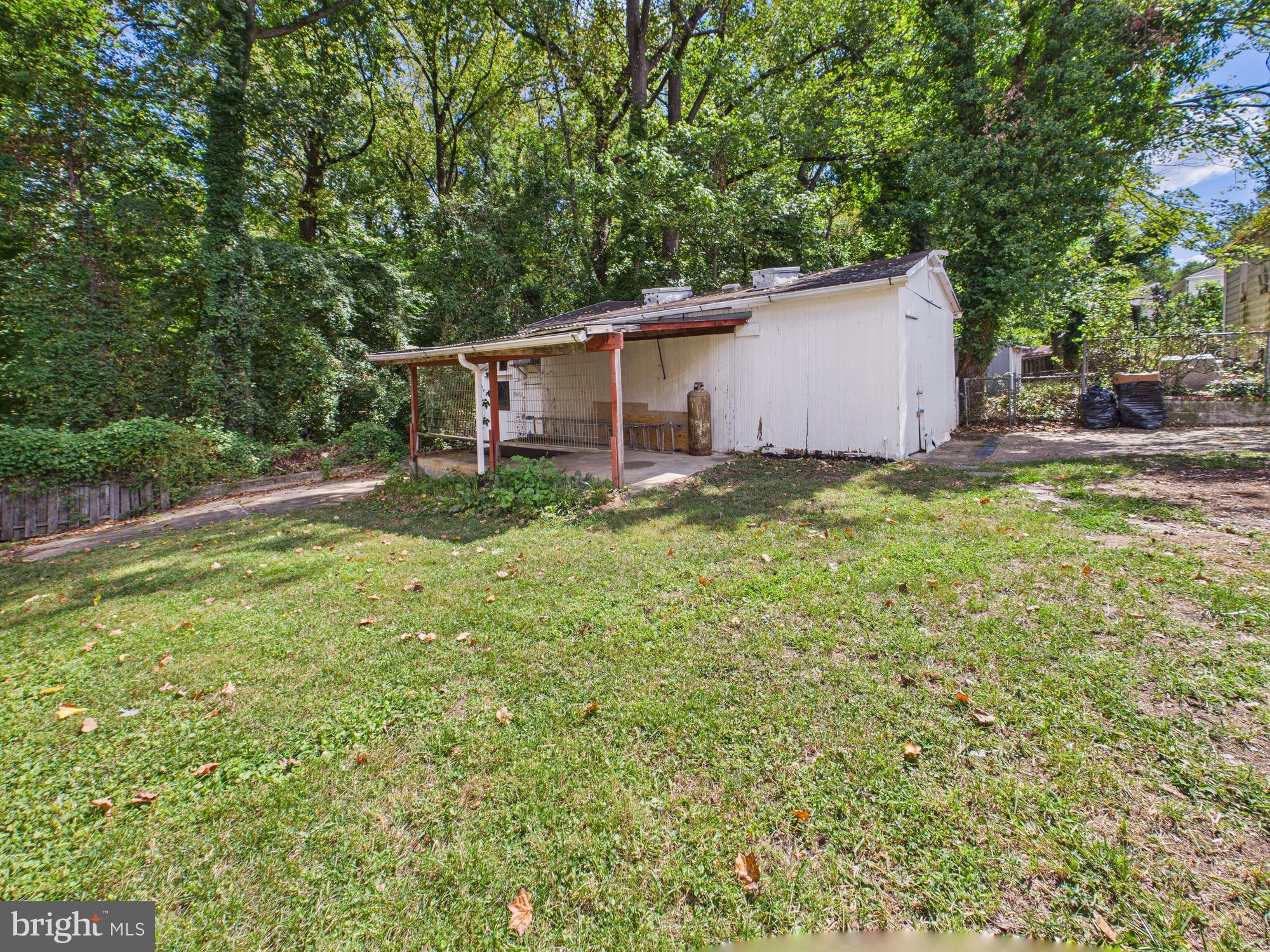 CHAPEL OAKS - Residential