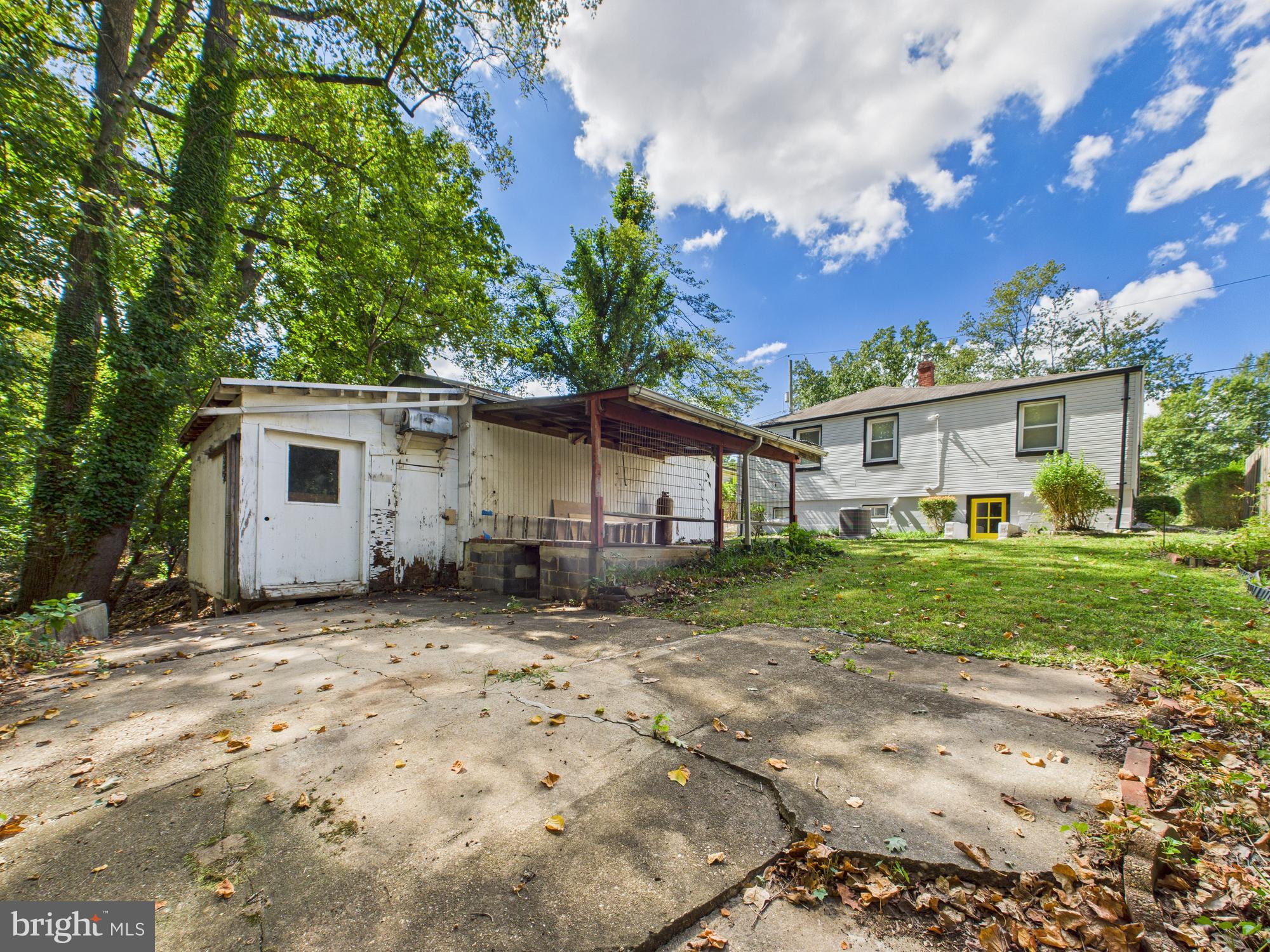 CHAPEL OAKS - Residential