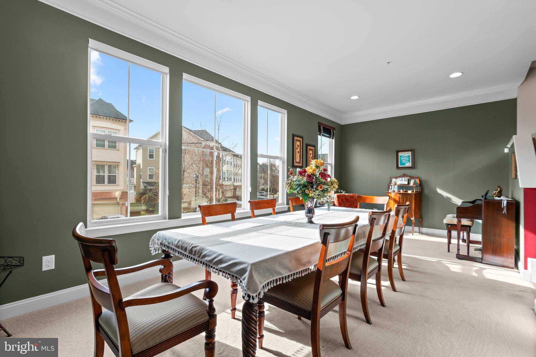 EMERSON - Residential