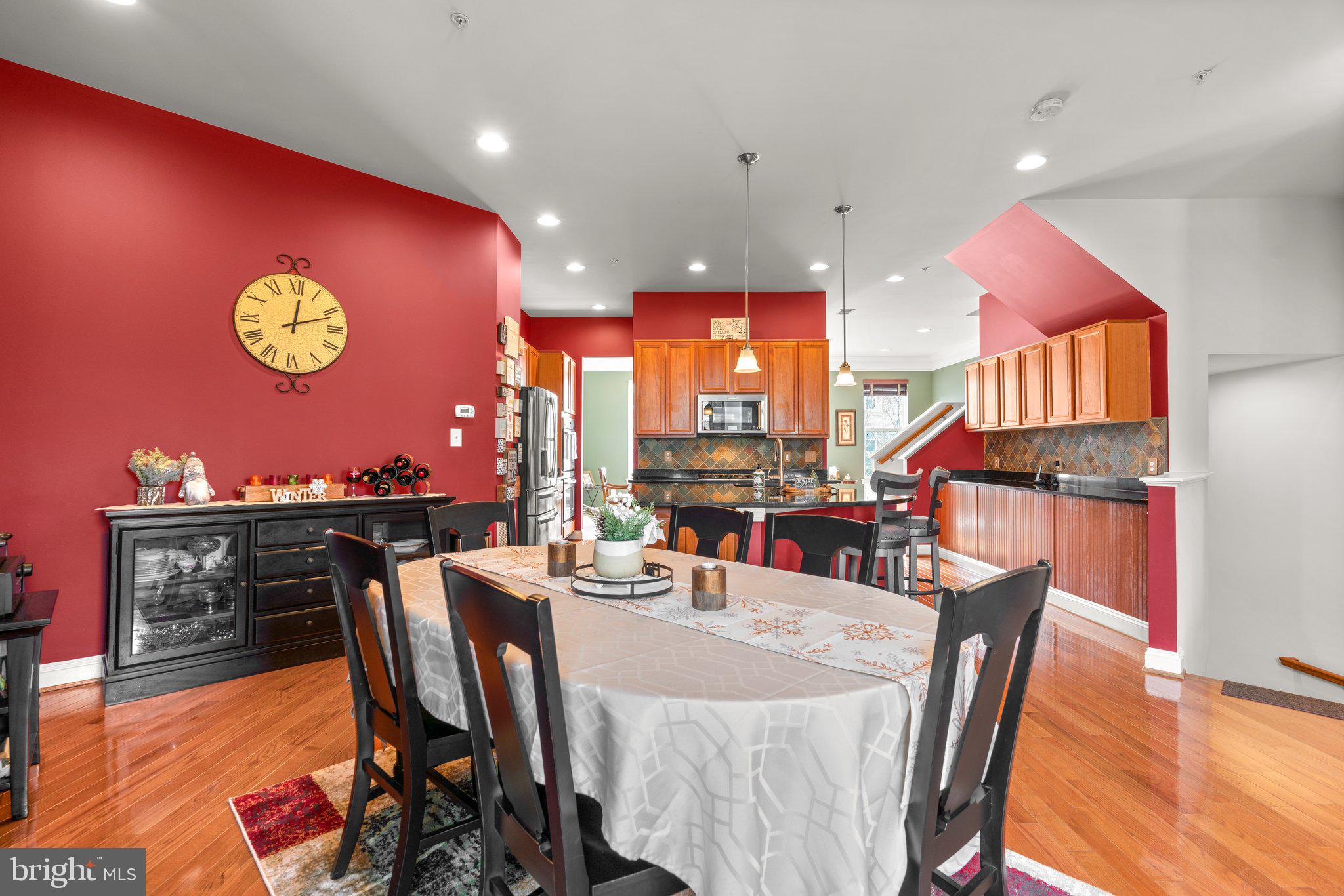 EMERSON - Residential