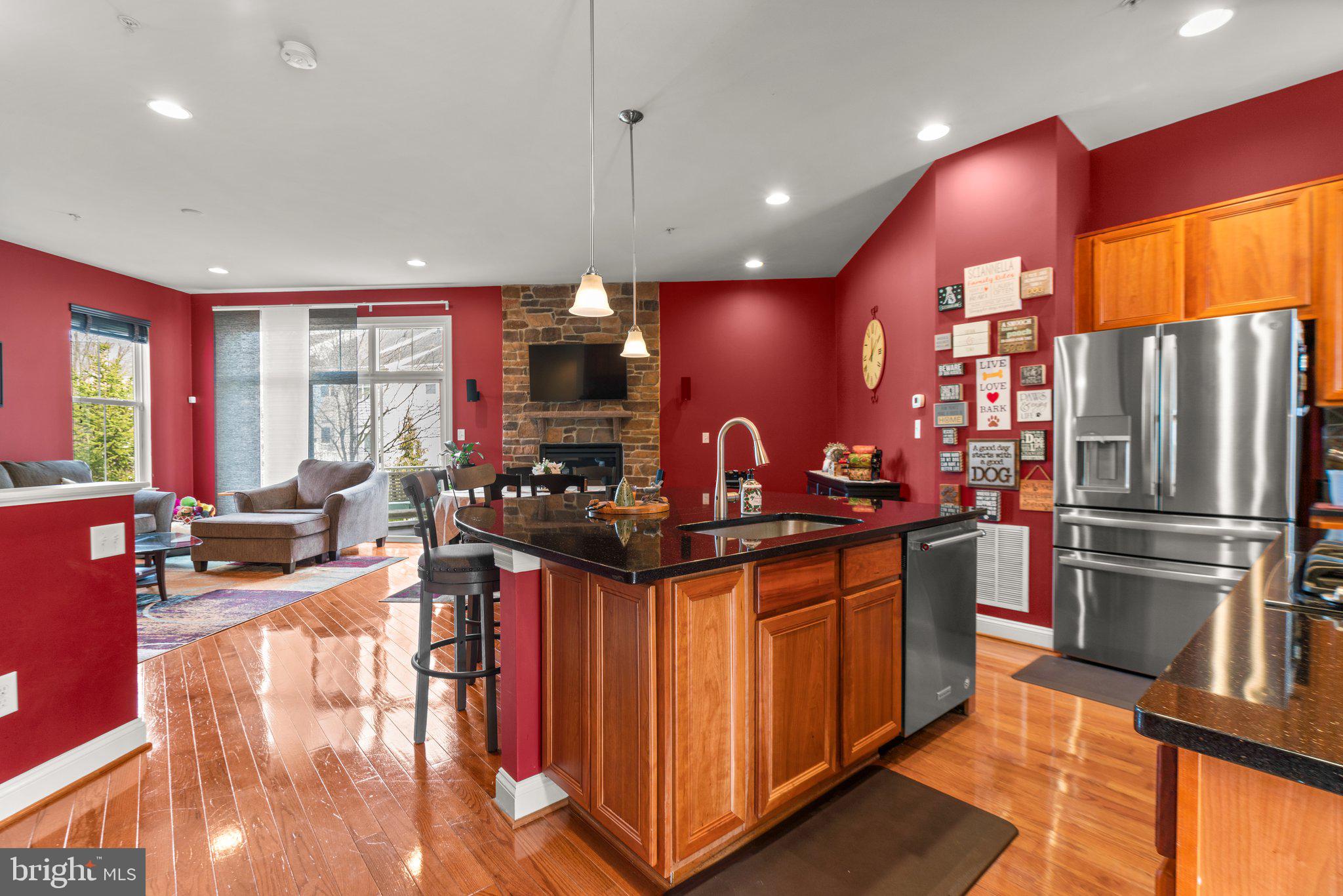 EMERSON - Residential