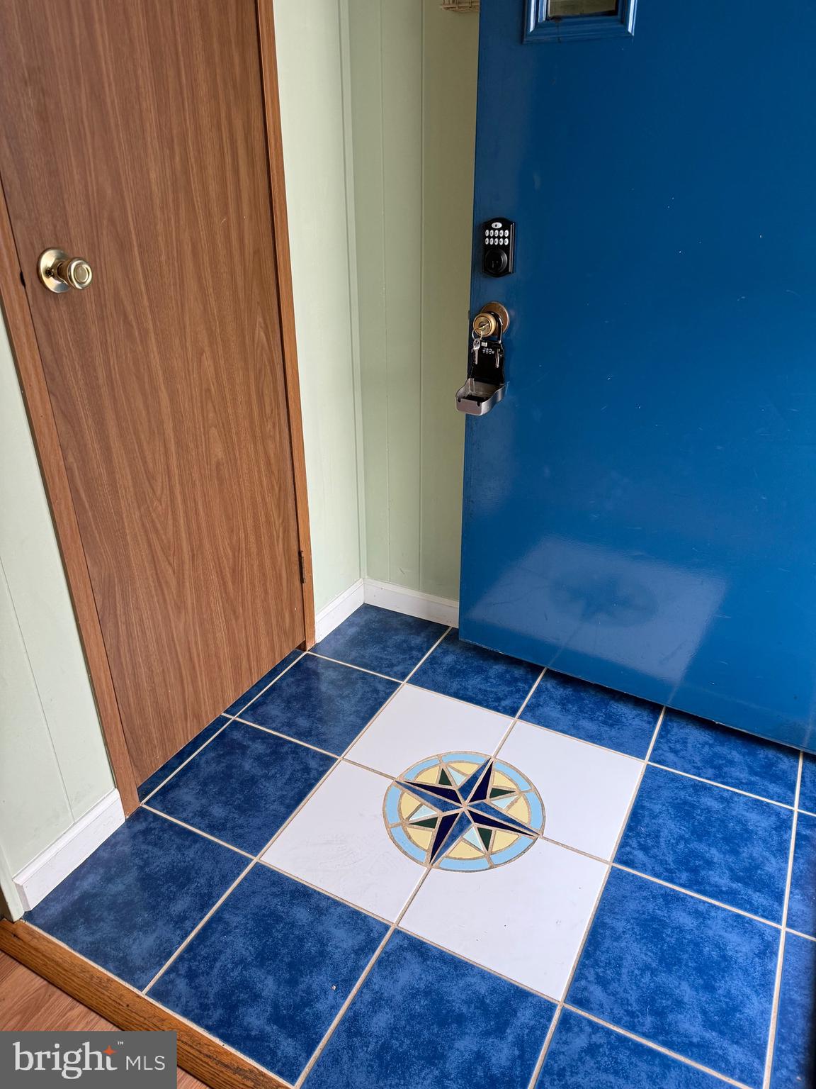 CAINE WOODS - Residential Lease