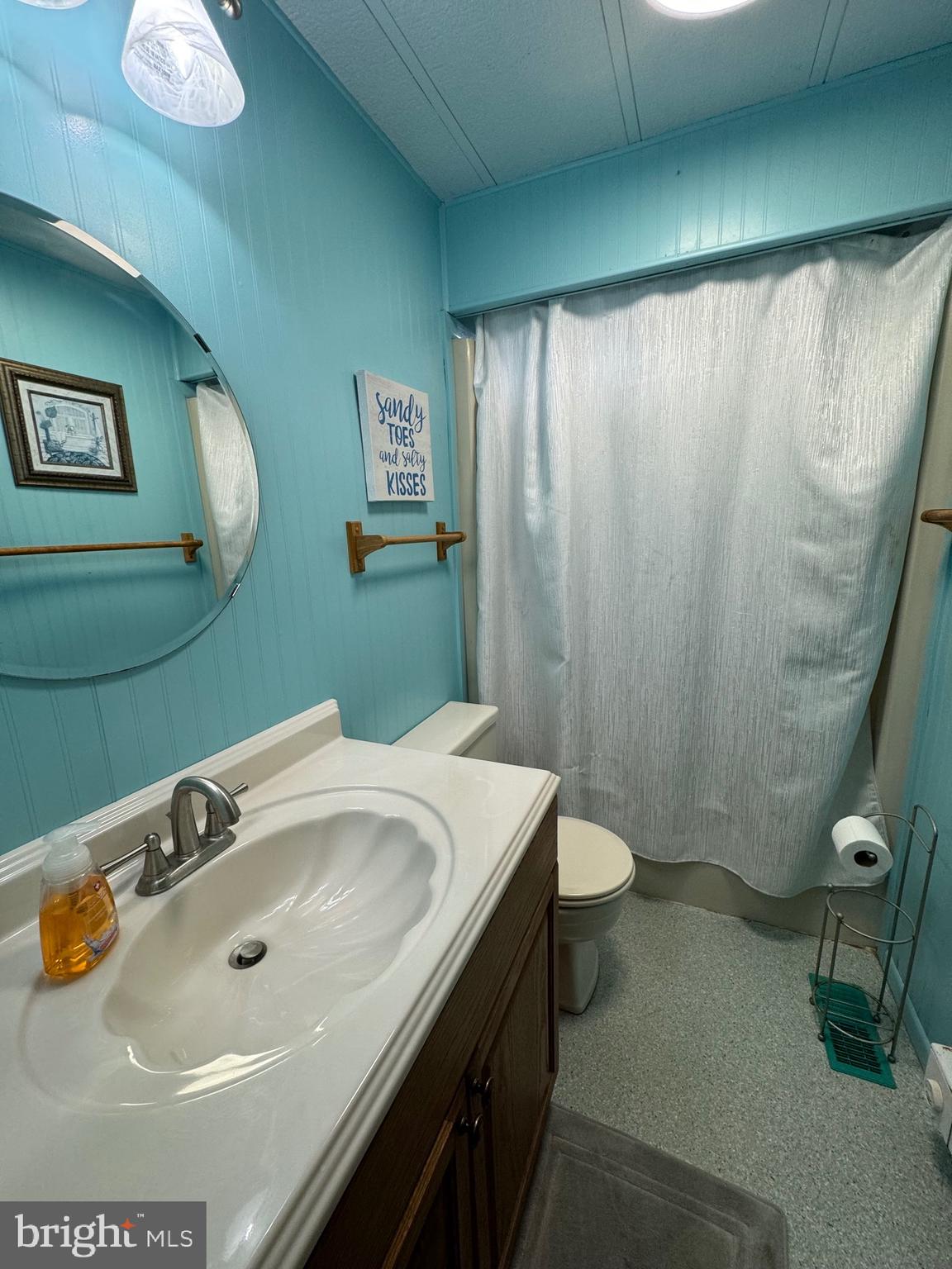 CAINE WOODS - Residential Lease