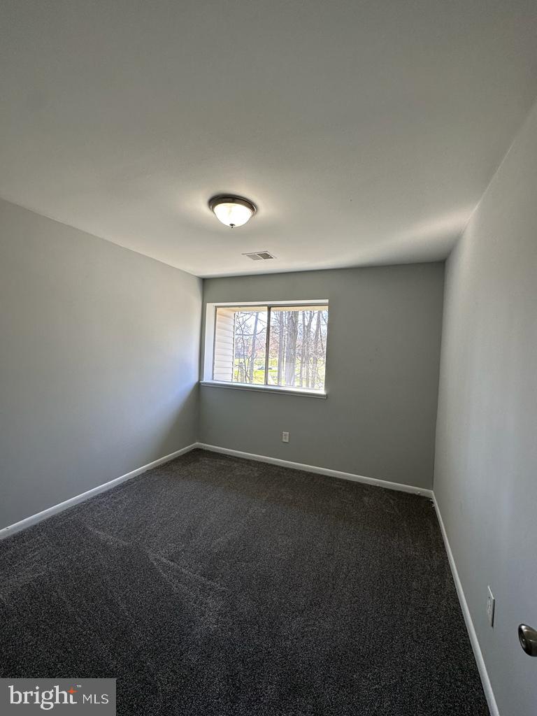 PINES CONDOMINIUM - Residential