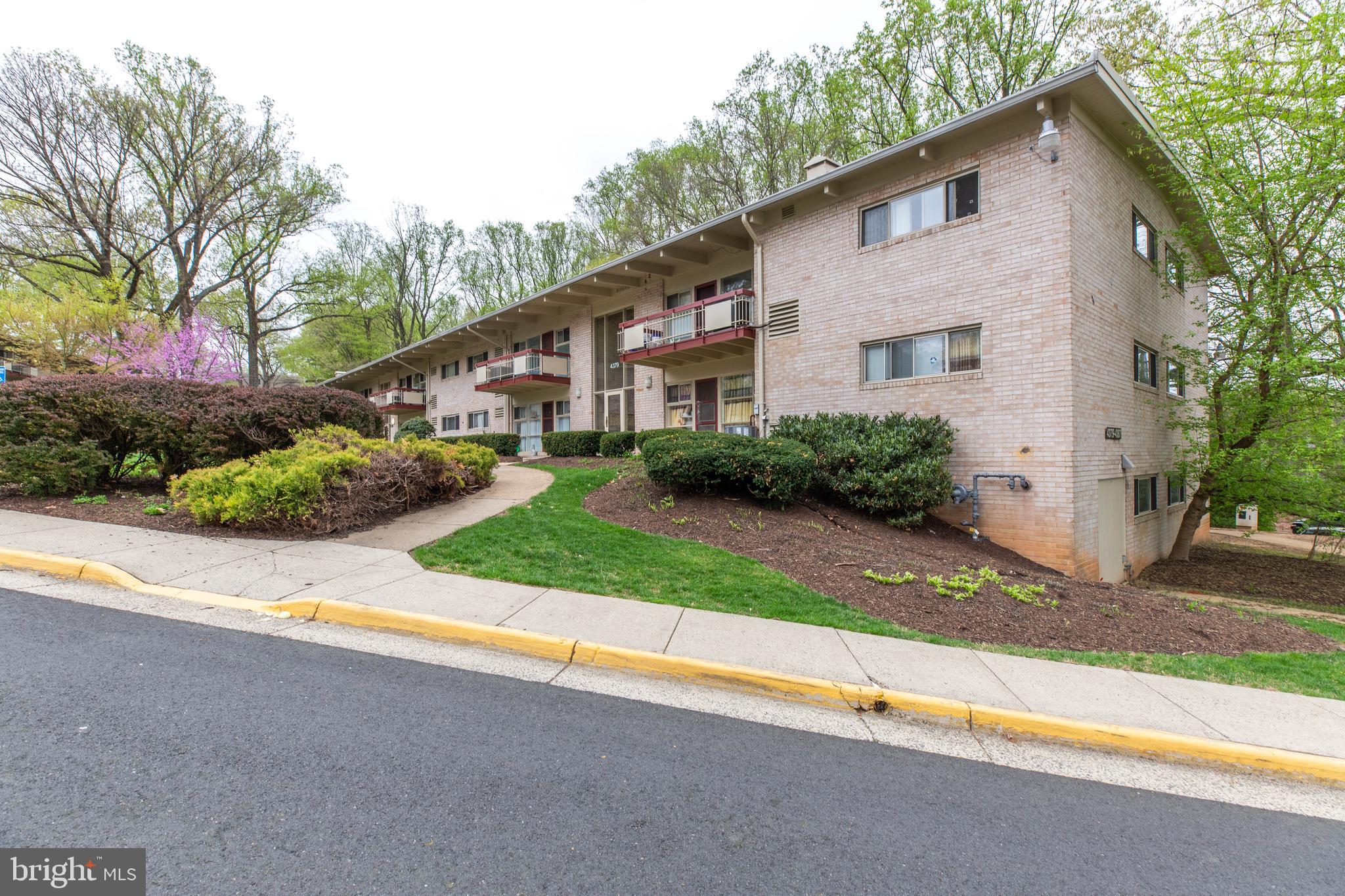 4379 AMERICANA DRIVE 201