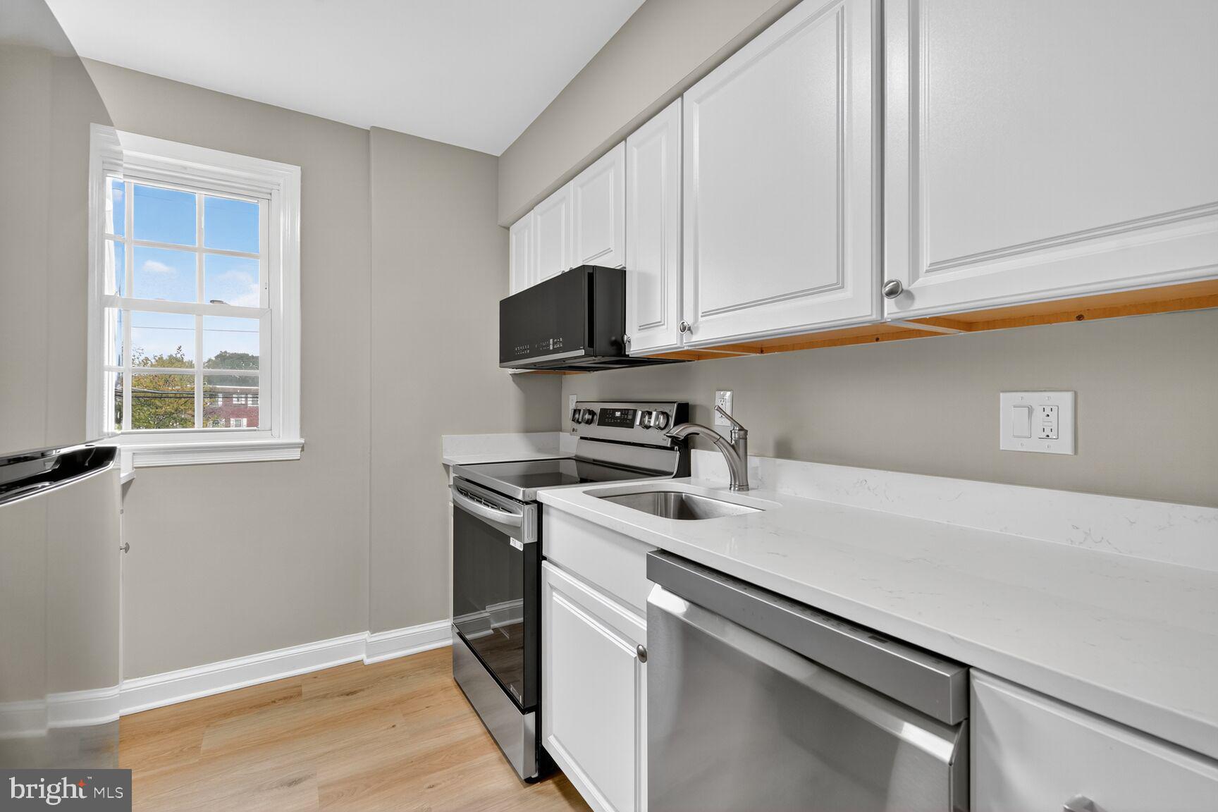 1315 S WALTER REED DRIVE S 204
