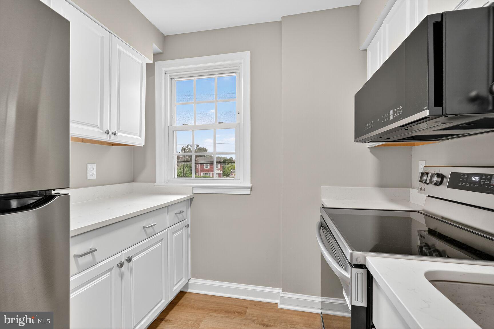 1315 S WALTER REED DRIVE S 204