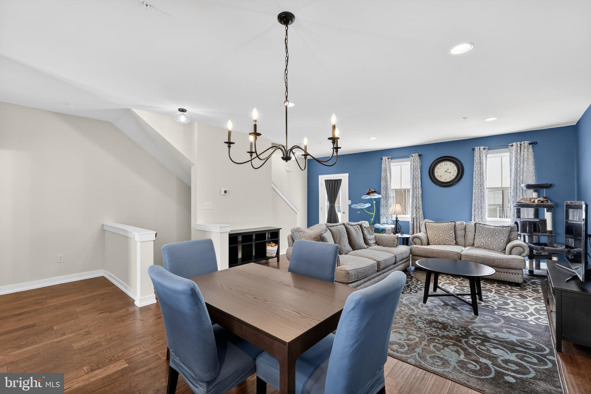 WATERSIDE - Residential