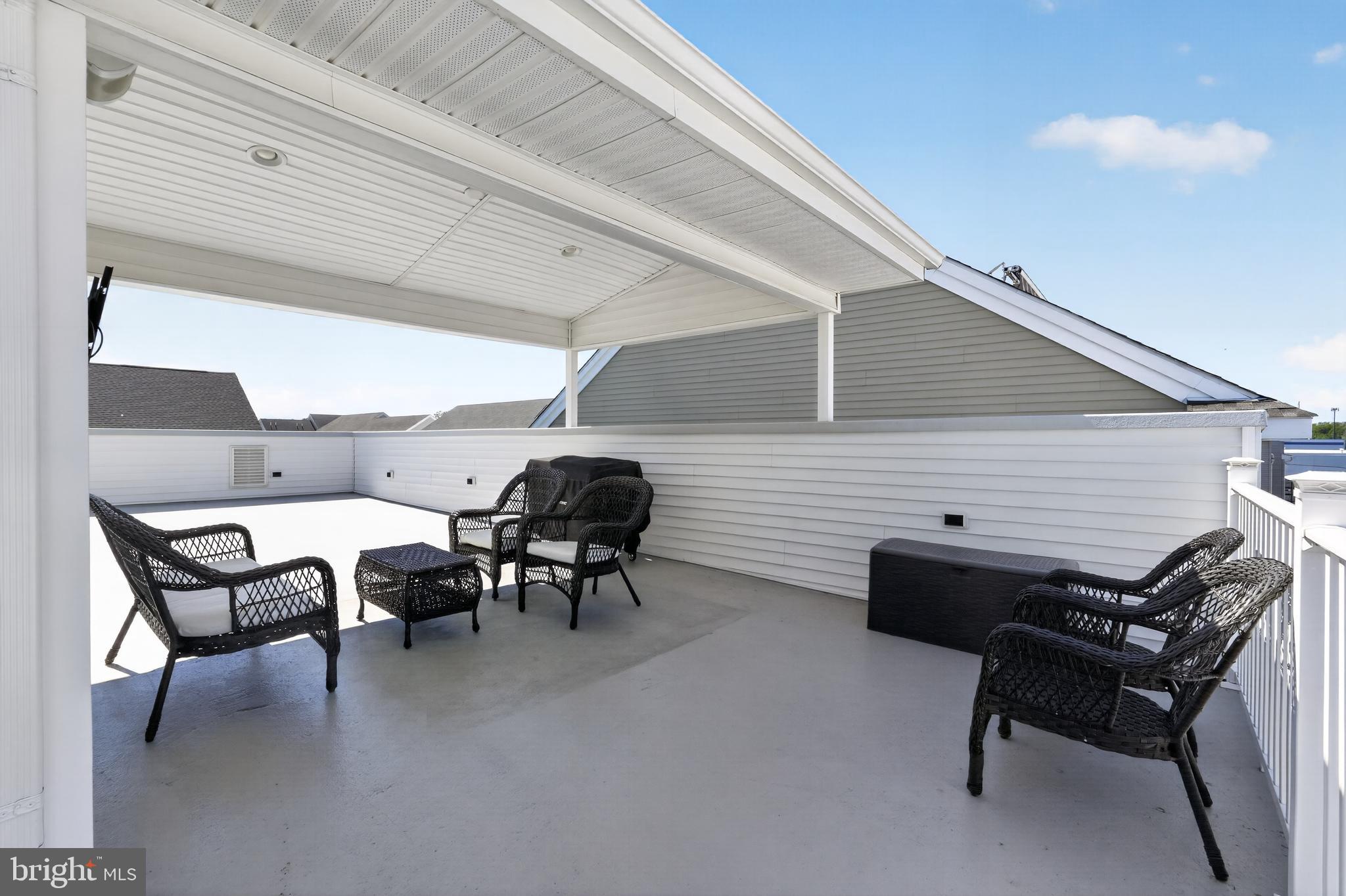 WATERSIDE - Residential