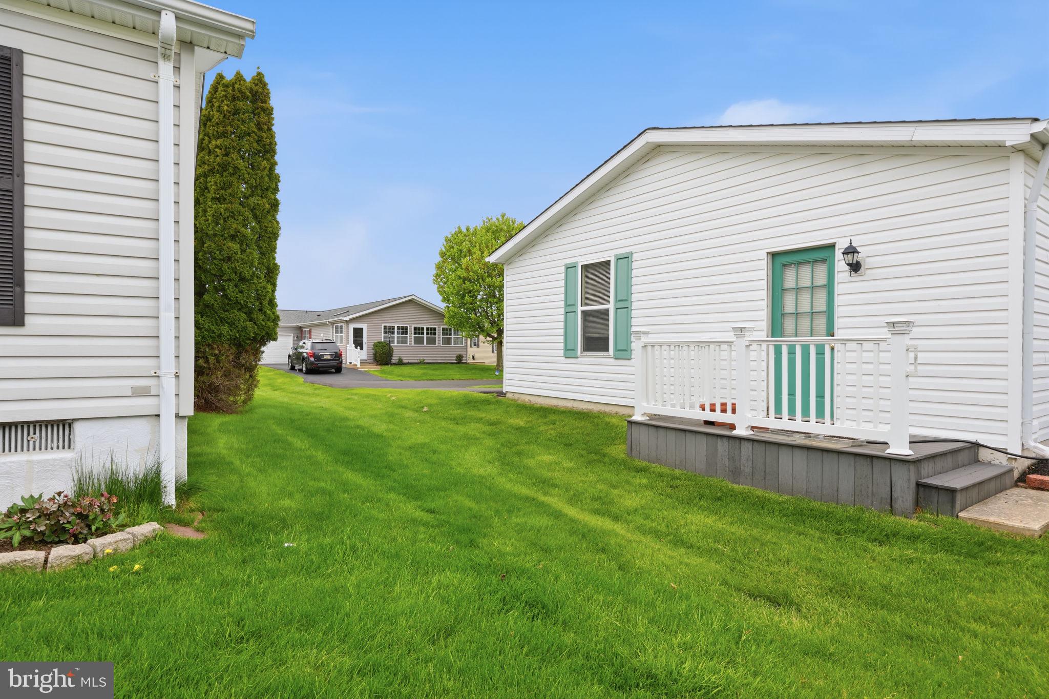 BUCKINGHAM SPRINGS - Residential
