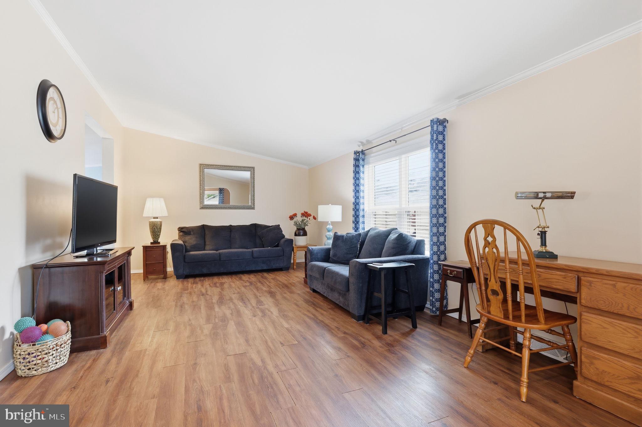BUCKINGHAM SPRINGS - Residential