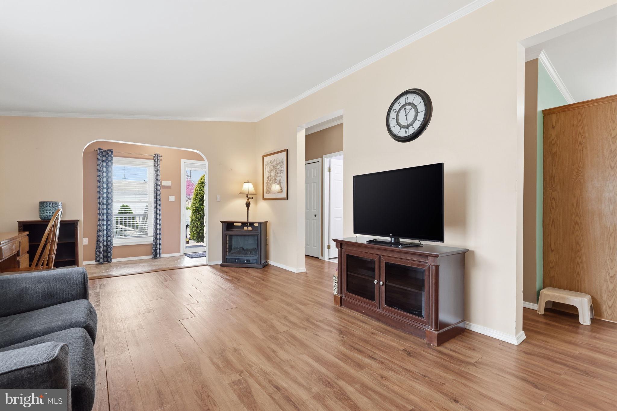 BUCKINGHAM SPRINGS - Residential
