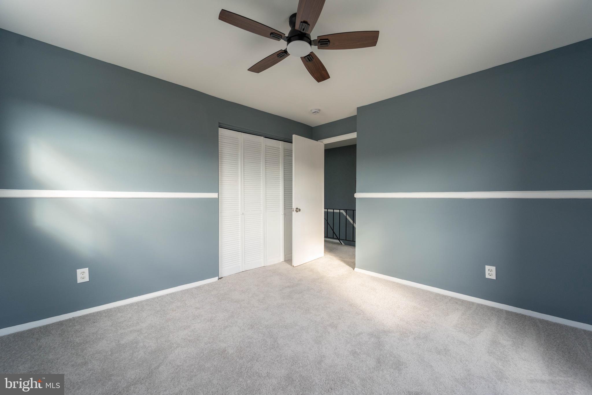 HOLLAND HILL - Residential