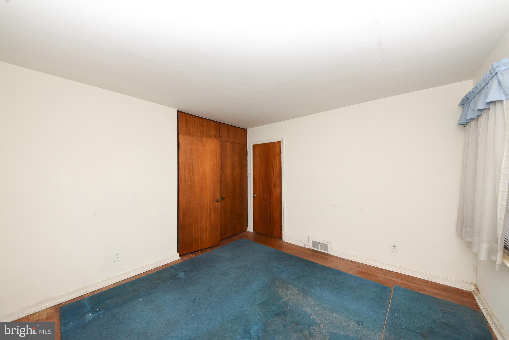 NON AVAILABLE - Residential