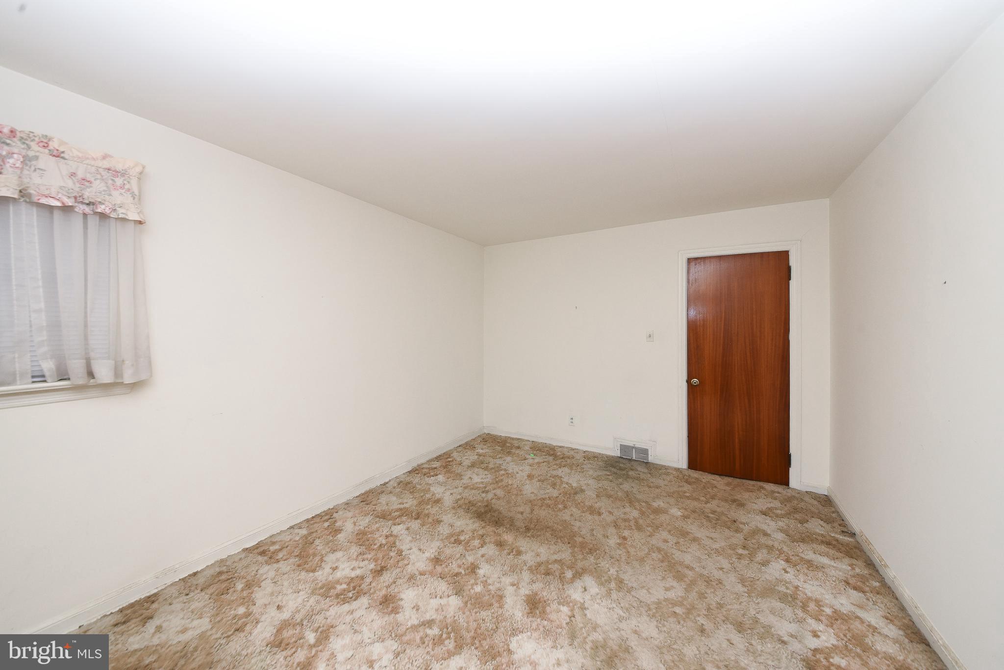 NON AVAILABLE - Residential