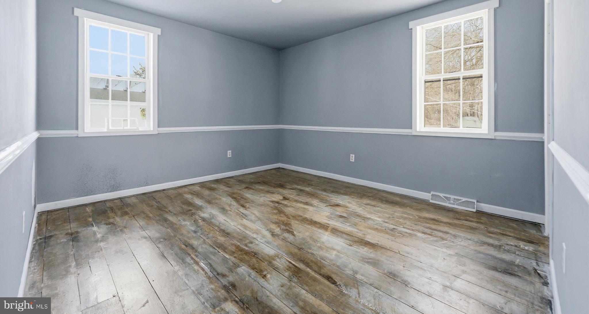 ROLLING MEADOWS - Residential