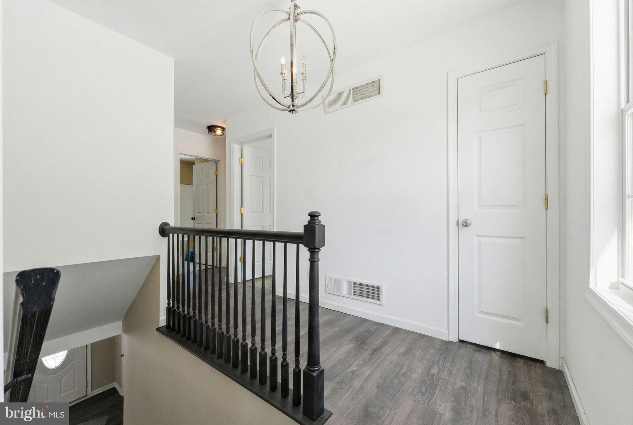 ROLLING MEADOWS - Residential