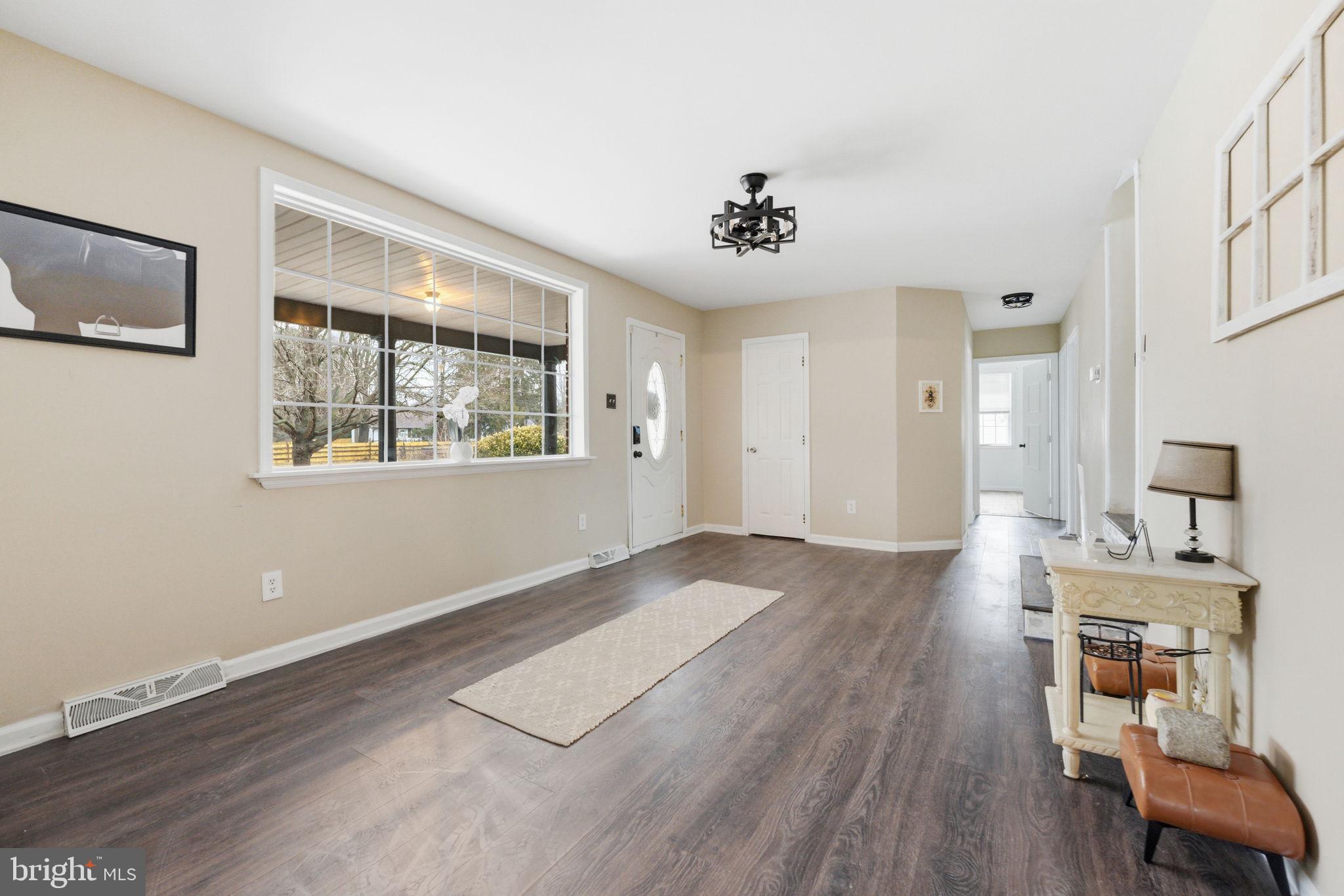 ROLLING MEADOWS - Residential