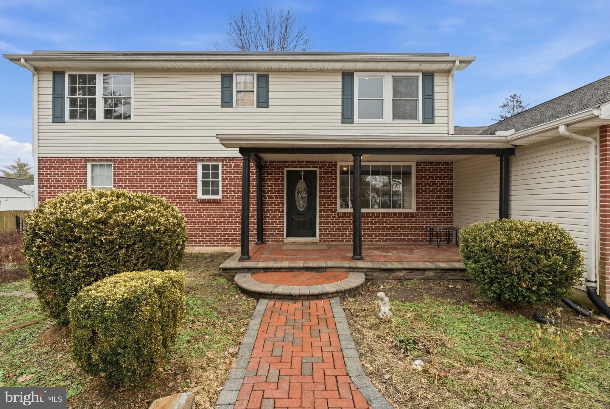 ROLLING MEADOWS - Residential