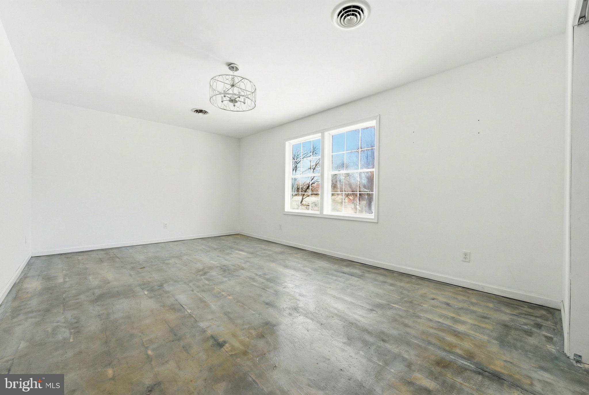 ROLLING MEADOWS - Residential