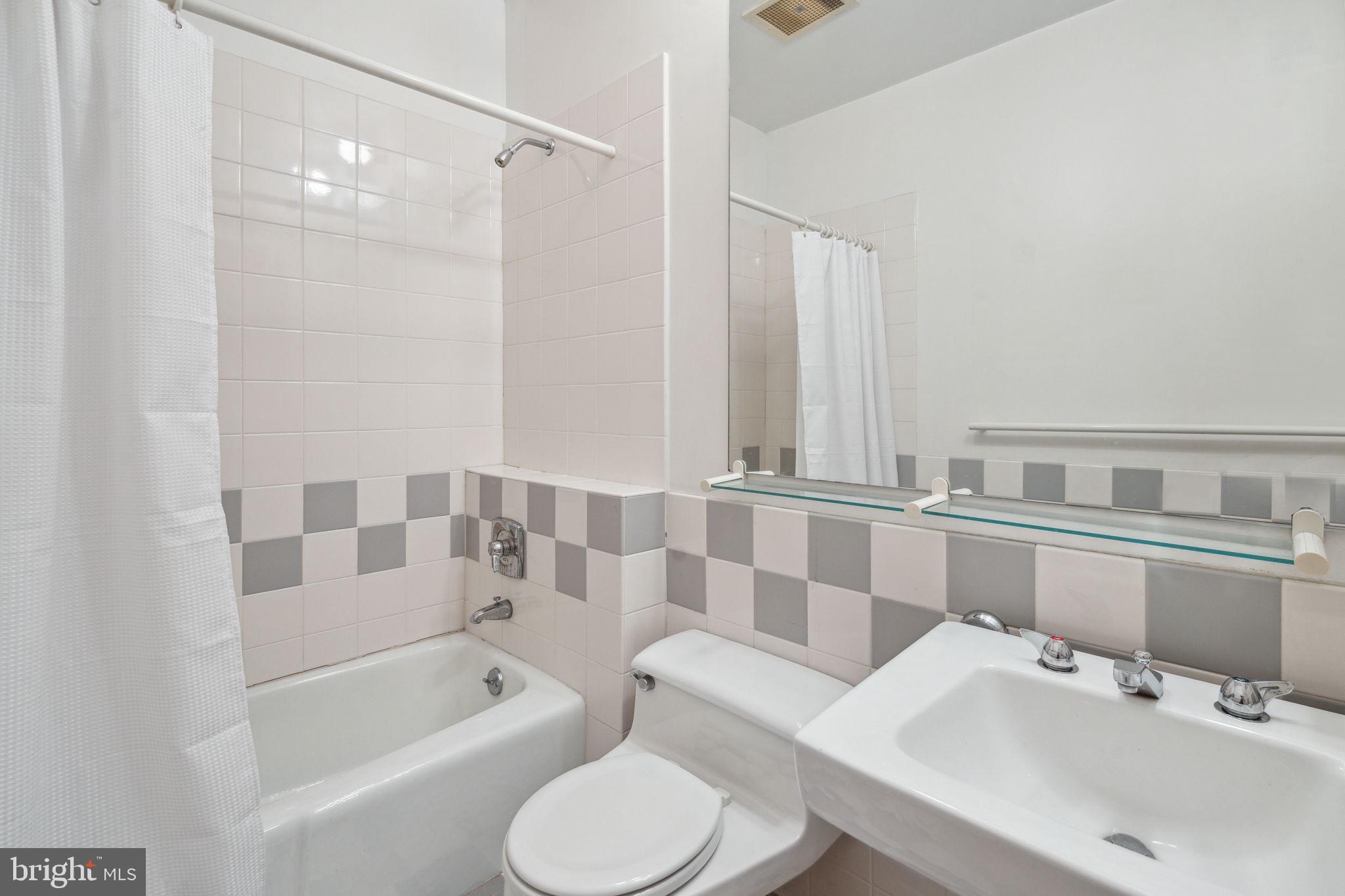 FITLER SQUARE - Residential