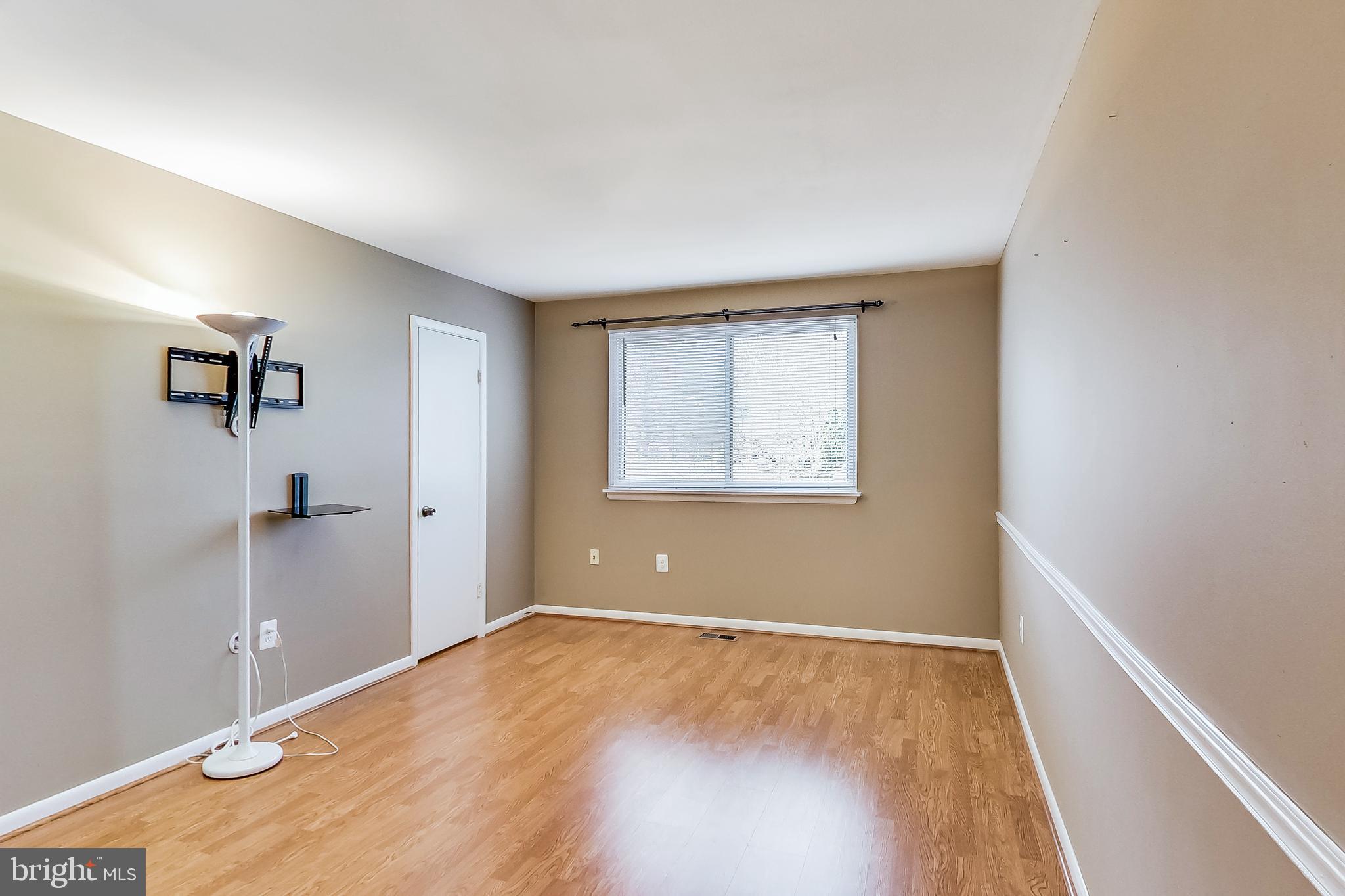 BURKE CENTRE - Residential