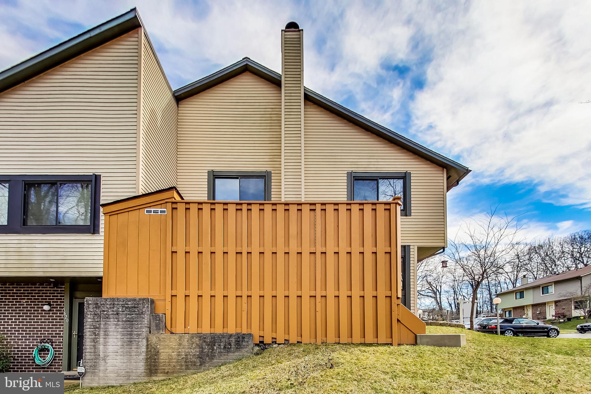 BURKE CENTRE - Residential