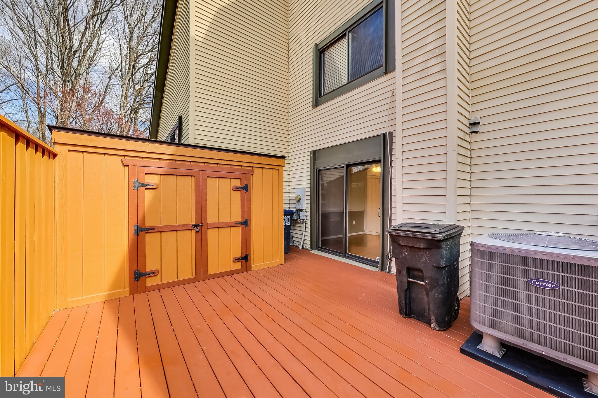 BURKE CENTRE - Residential