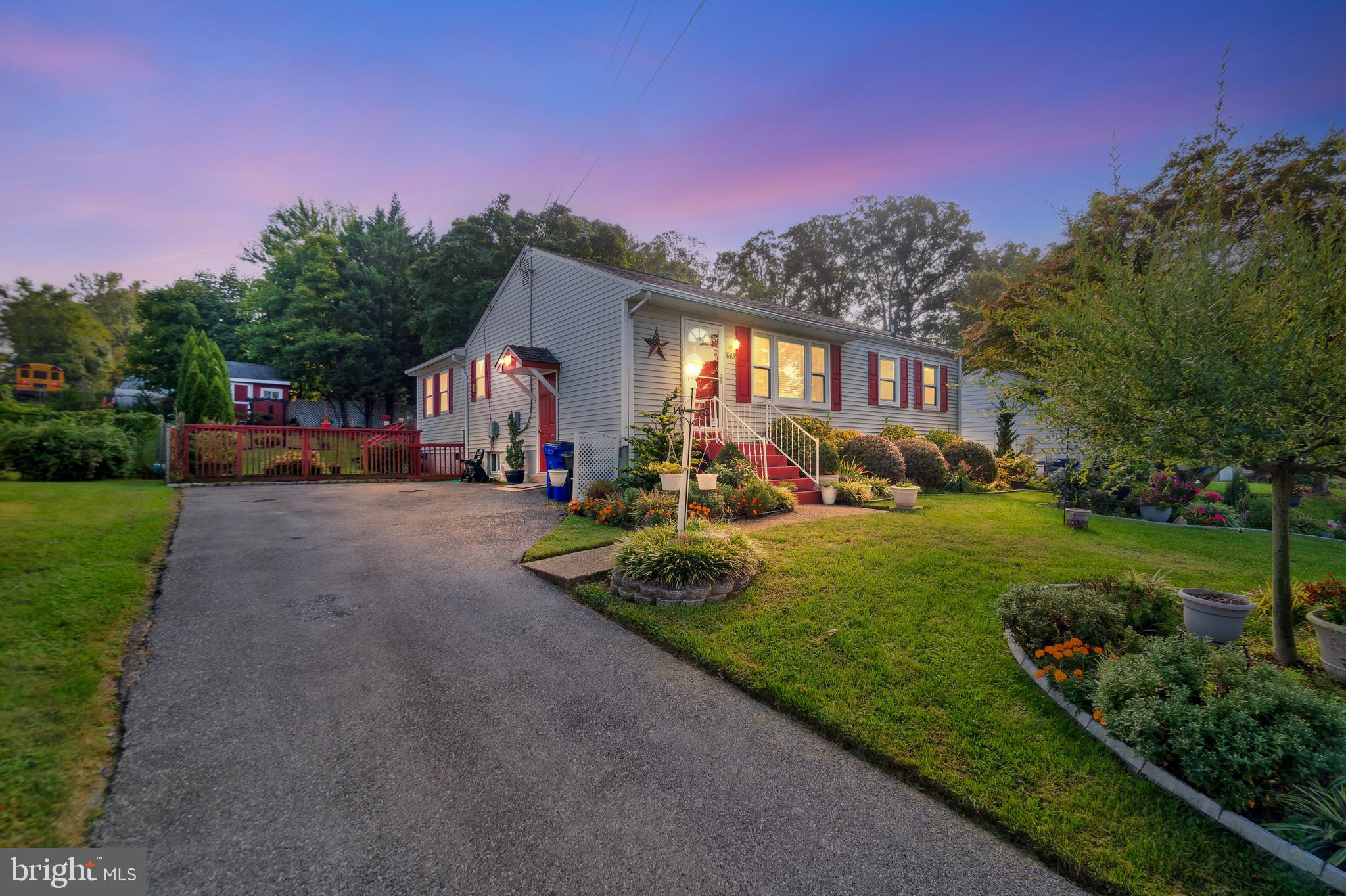 SAVAGE MEADOWS - Residential