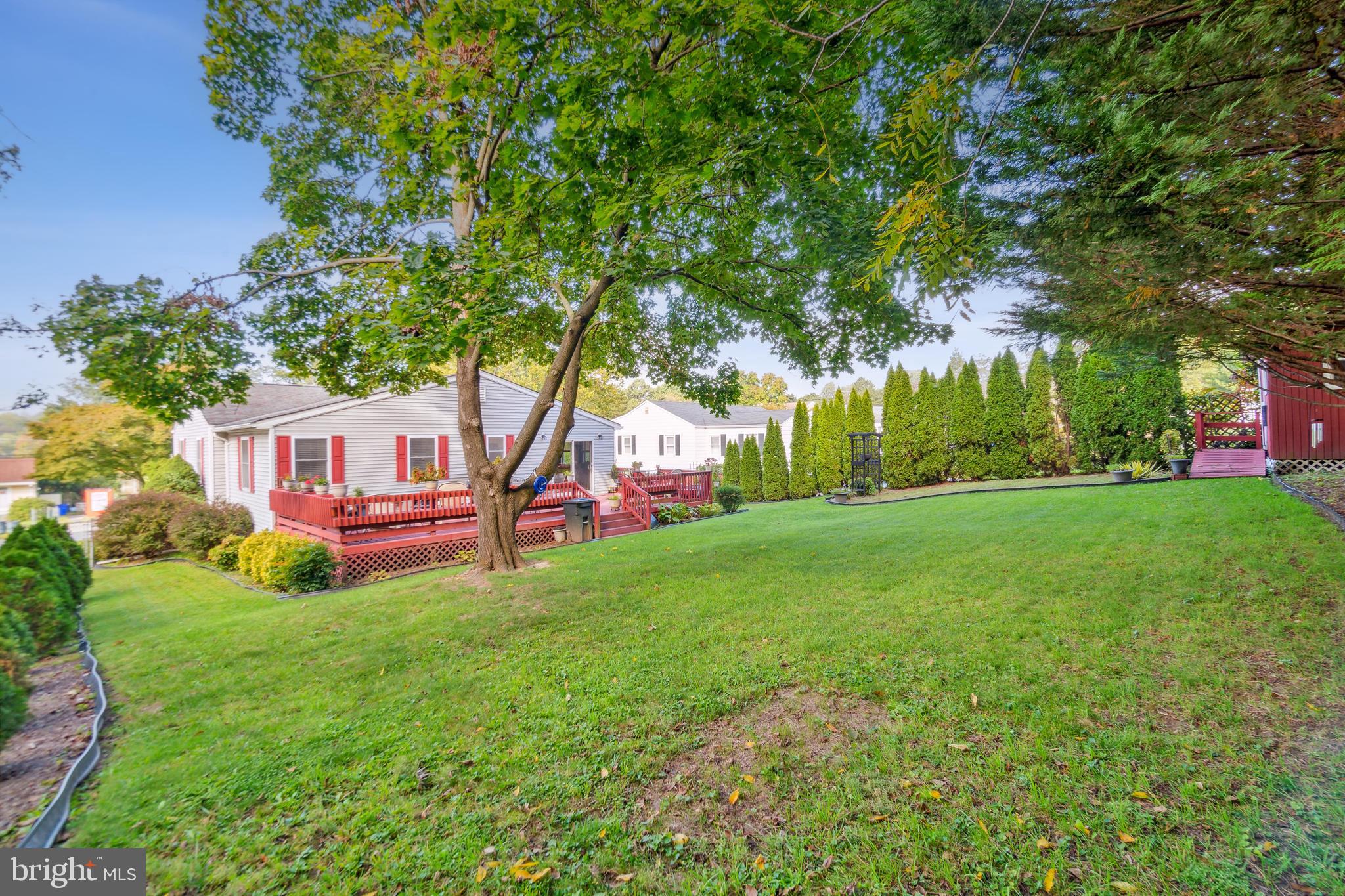 SAVAGE MEADOWS - Residential