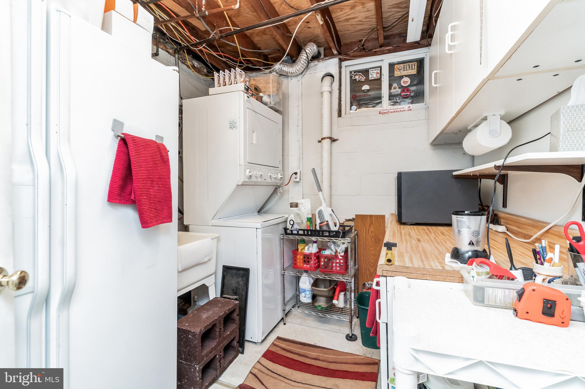 SAVAGE MEADOWS - Residential