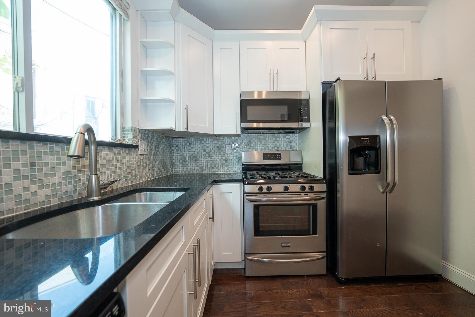 FAIRMOUNT - Residential