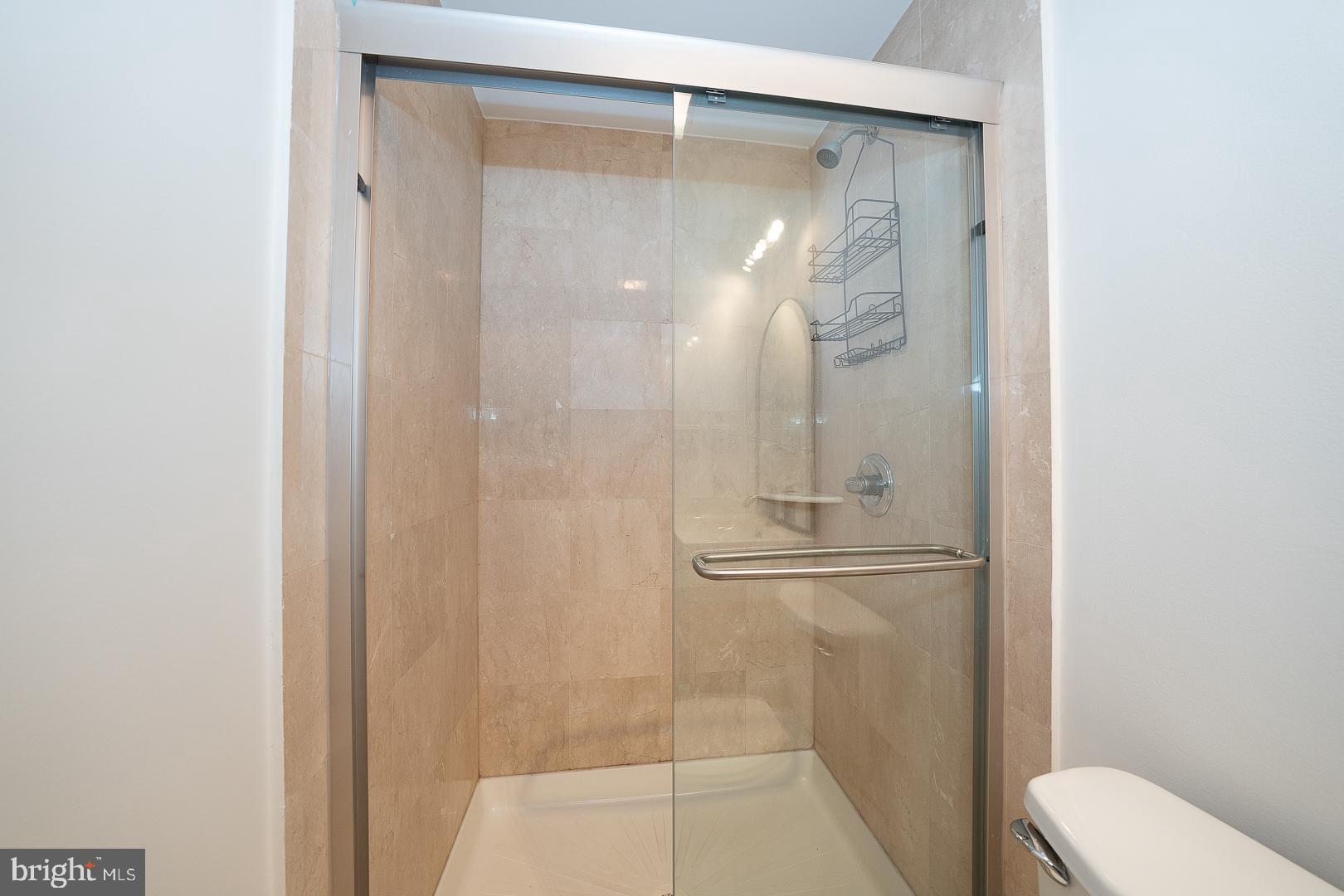 FAIRMOUNT - Residential