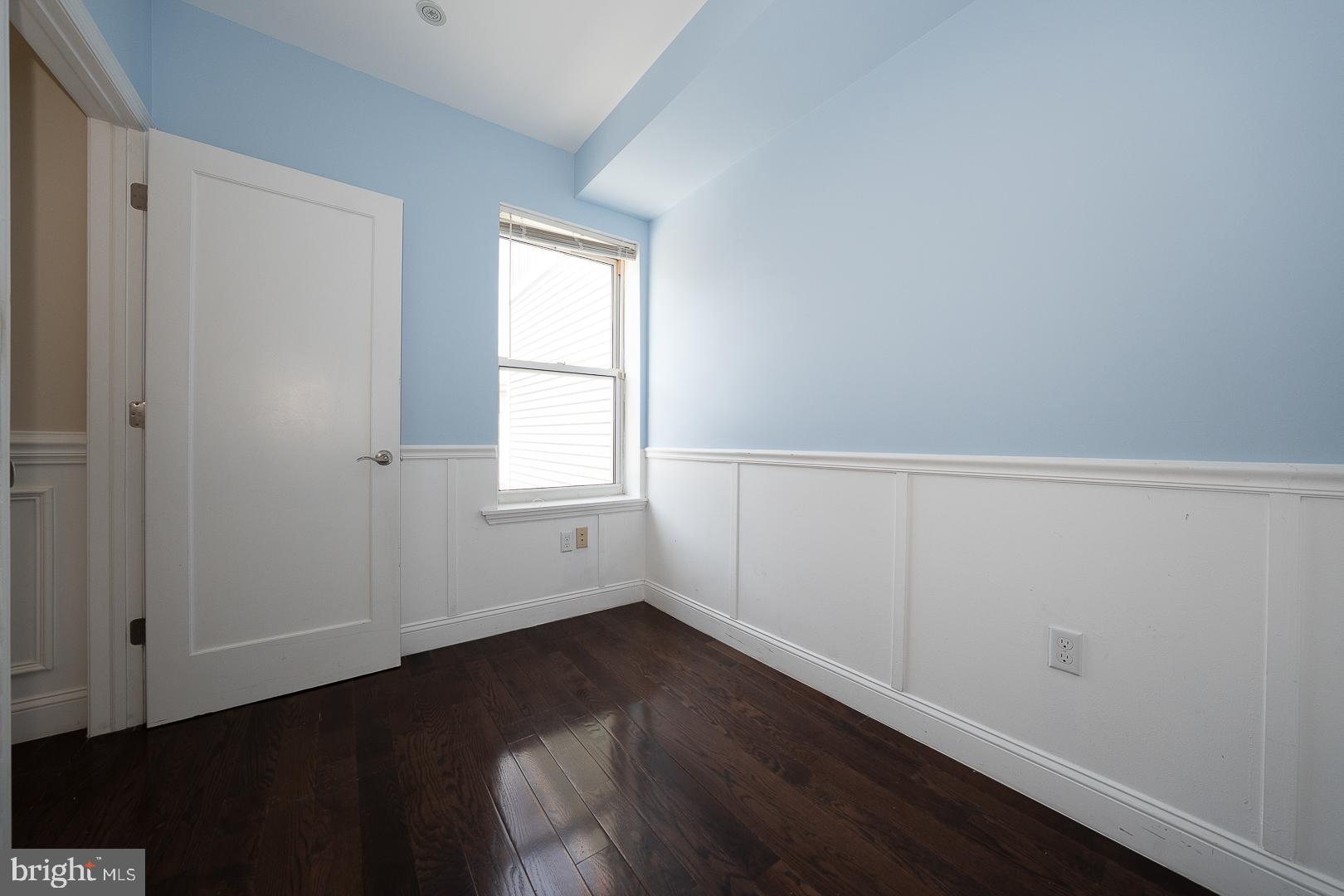 FAIRMOUNT - Residential