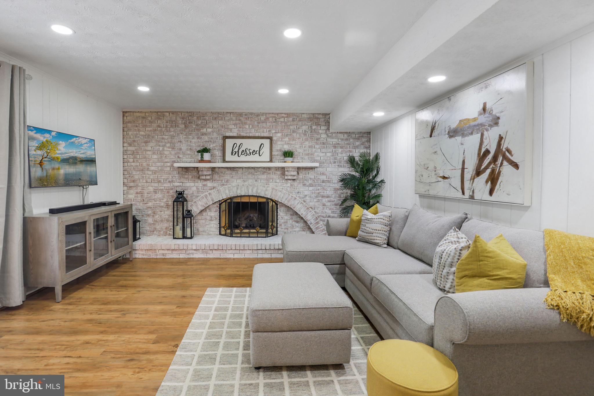 FOREST RIDGE - Residential