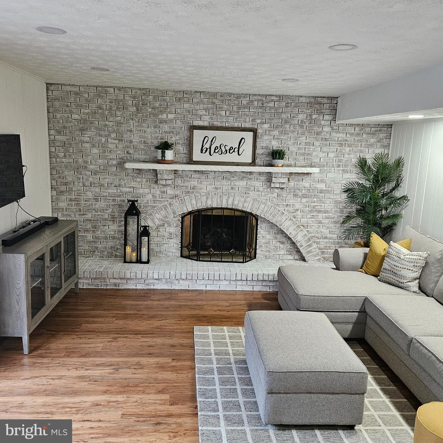 FOREST RIDGE - Residential