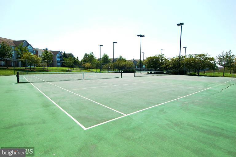 PINEY ORCHARD - Residential Lease