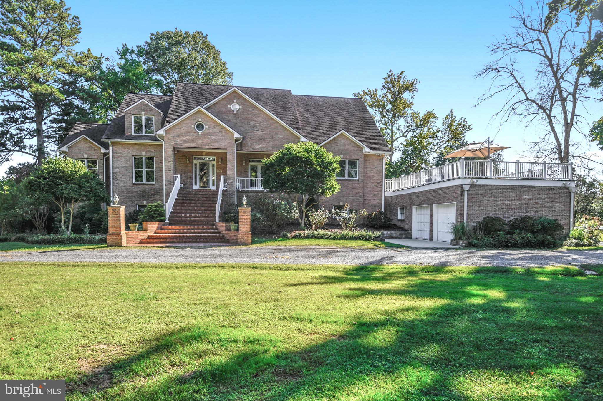 CHURCHTON - Residential