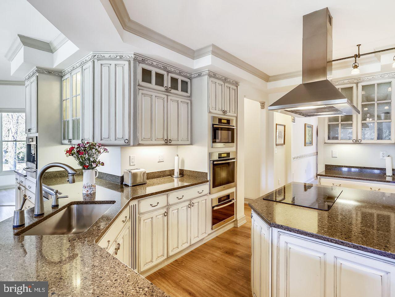 CHURCHTON - Residential