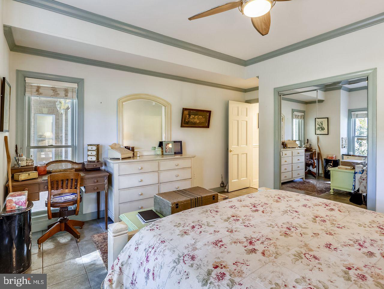 CHURCHTON - Residential