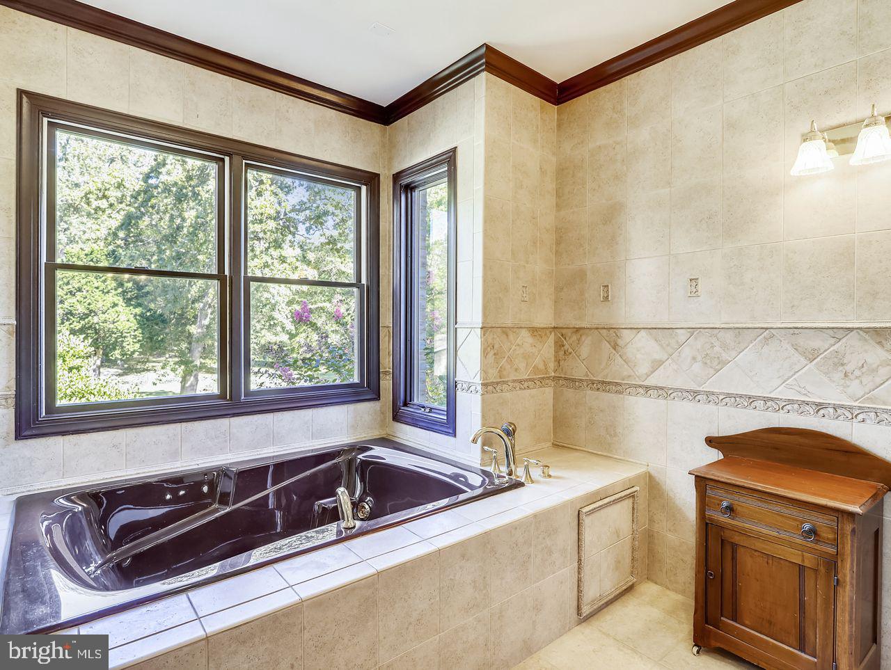 CHURCHTON - Residential