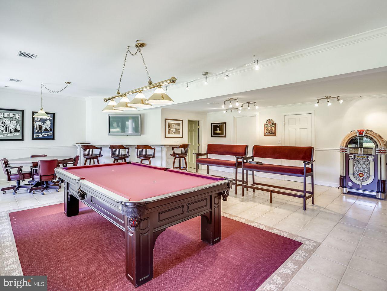 CHURCHTON - Residential