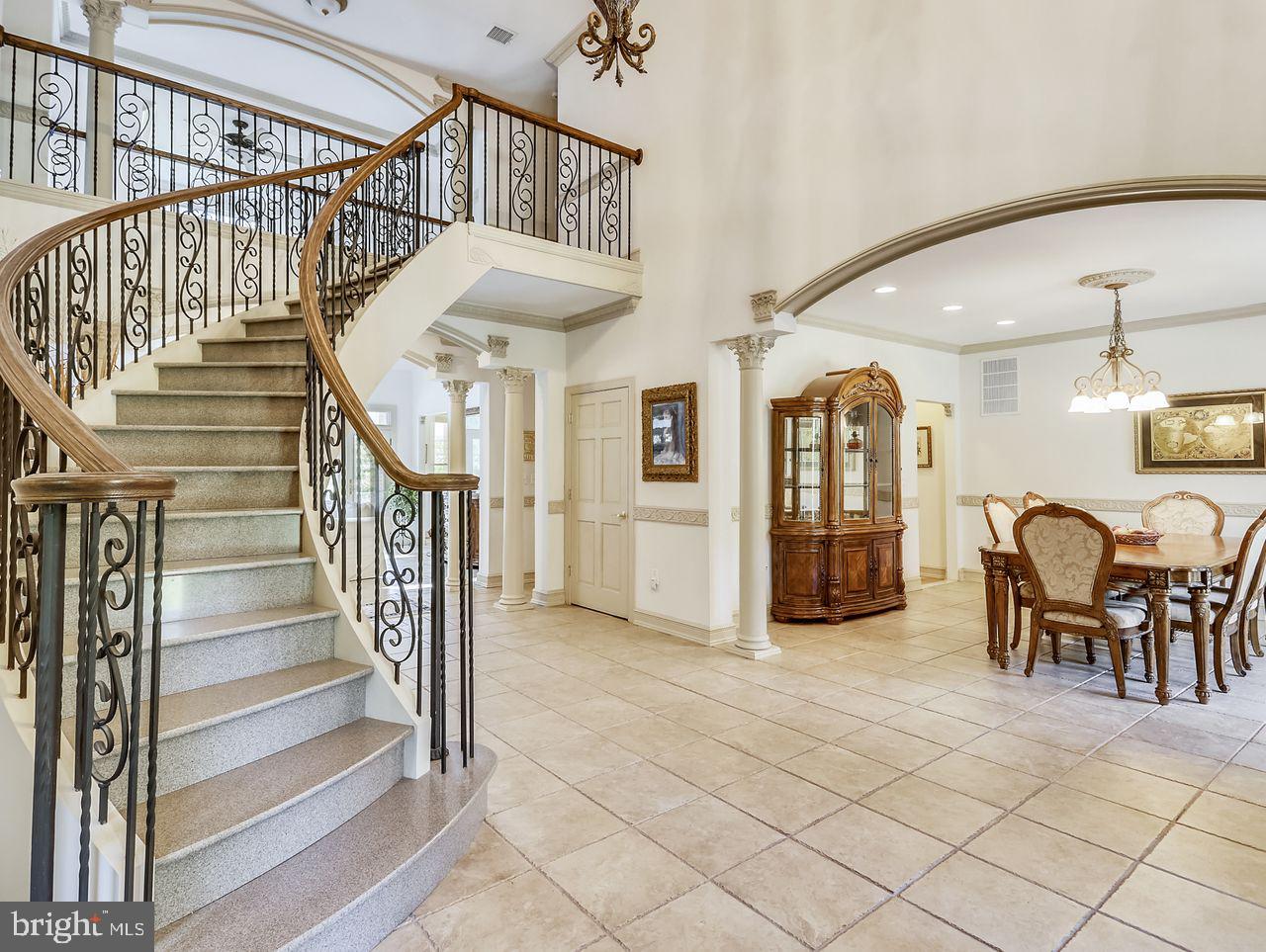 CHURCHTON - Residential