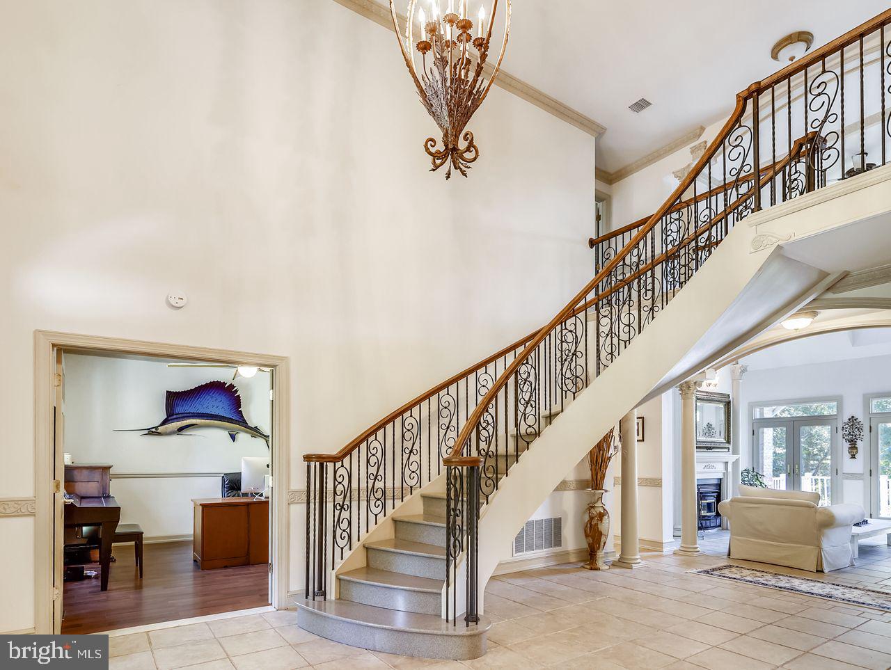 CHURCHTON - Residential